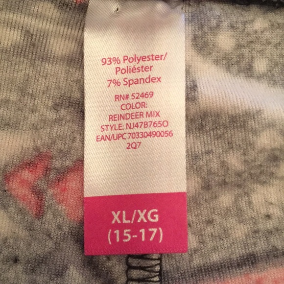 No boundaries soft reindeer/snowflake lounge pants - Picture 4 of 4